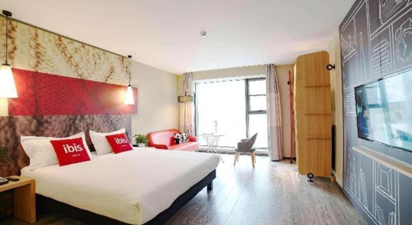 Ibis Chengdu Chunxi Road Shudu Mansion Hotel Exterior photo